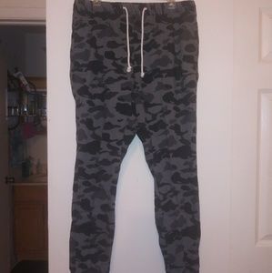 Mens Camo pants